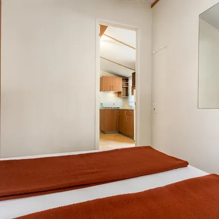 Camping Adria Mobile Homes In Brioni Sunny Camping 2* Pula