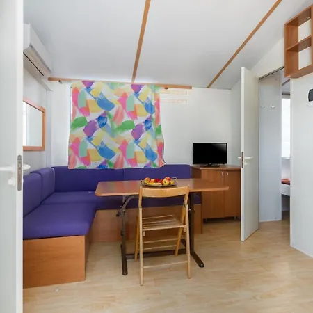 Camping Adria Mobile Homes In Brioni Sunny Camping 2* Pula