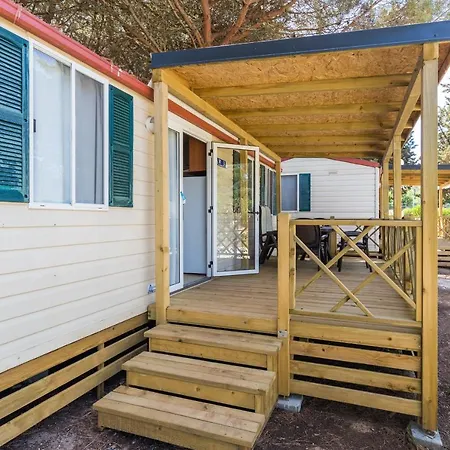 Camping Adria Mobile Homes In Brioni Sunny Camping 2* Pula