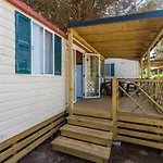 Camping Adria Mobile Homes In Brioni Sunny Camping 2* Pula