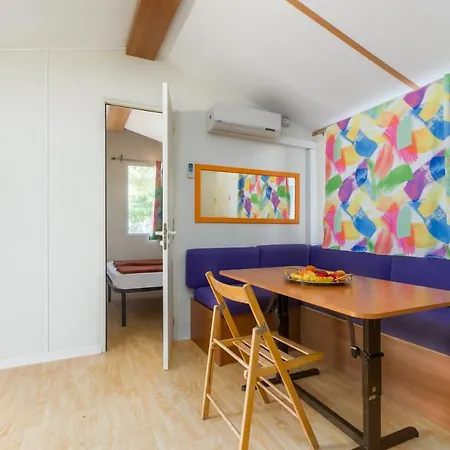 Camping Adria Mobile Homes In Brioni Sunny Camping مكان تخييم 2*