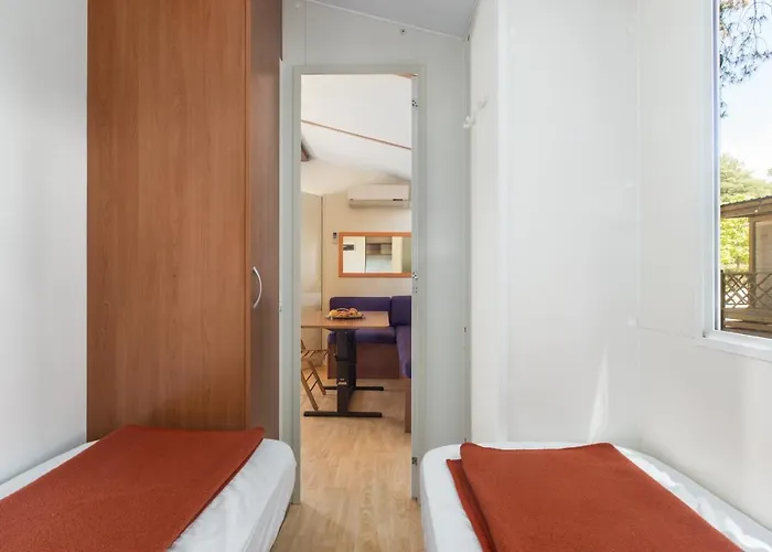 Camping Adria Mobile Homes In Brioni Sunny Camping Campsite 2*