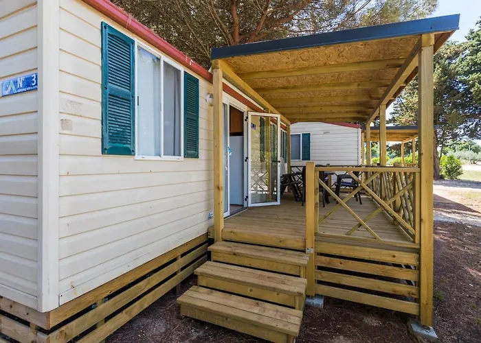 Camping Adria Mobile Homes In Brioni Sunny Camping 2* Pula