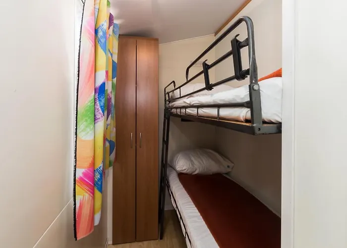 Kamp alanı Camping Adria Mobile Homes In Brioni Sunny Camping Pula